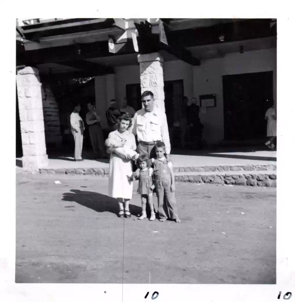 Paul Knapp Family - Springfield, Missouri (10)